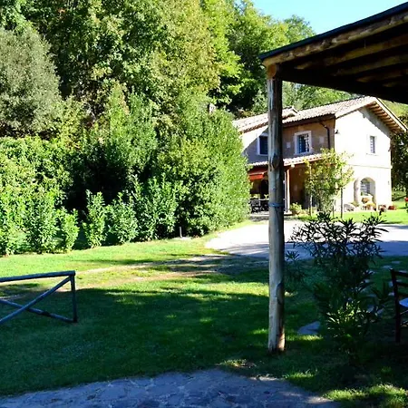 Farm stay Agriturismo La Sorgente Di *